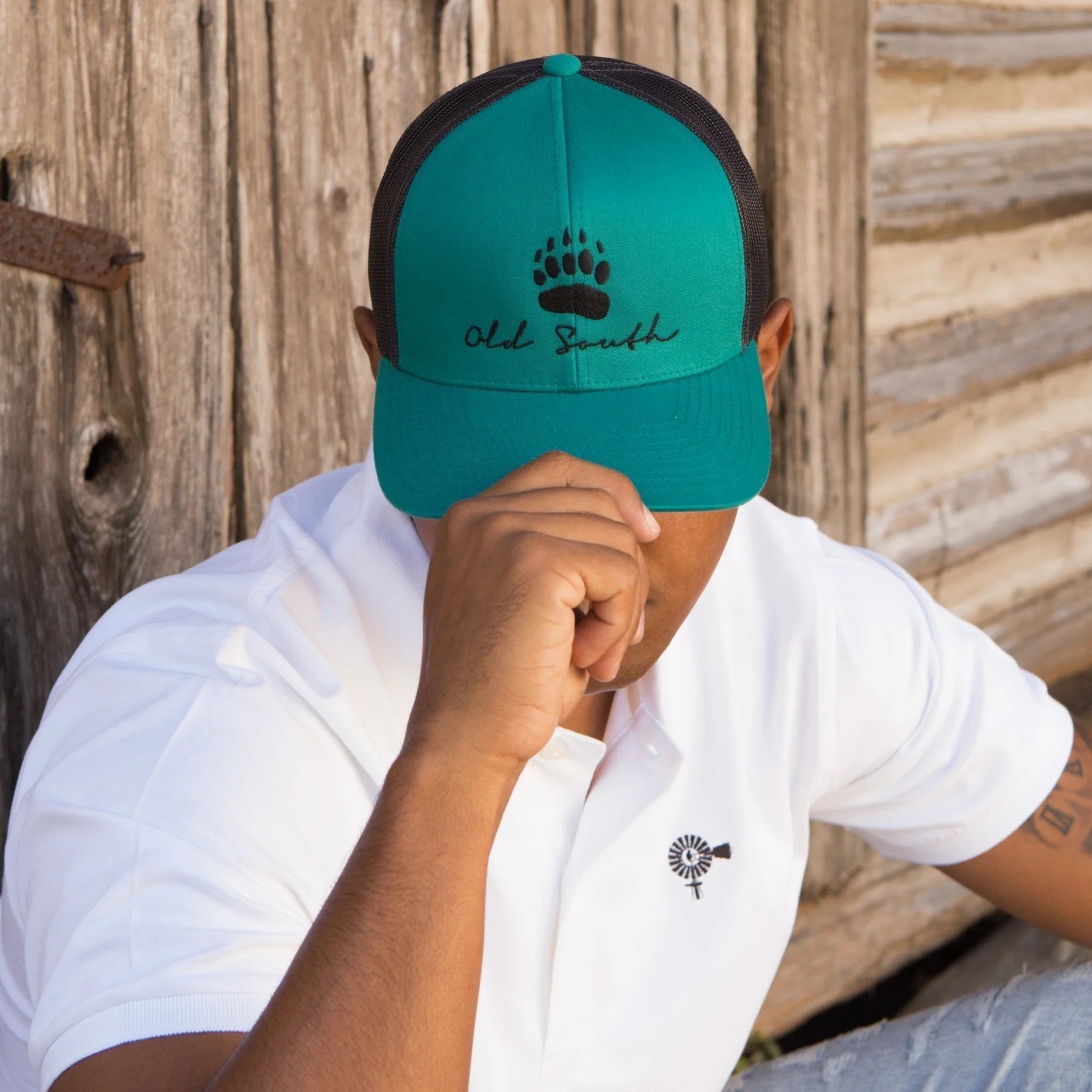 Old South Bear Print - Trucker Hat